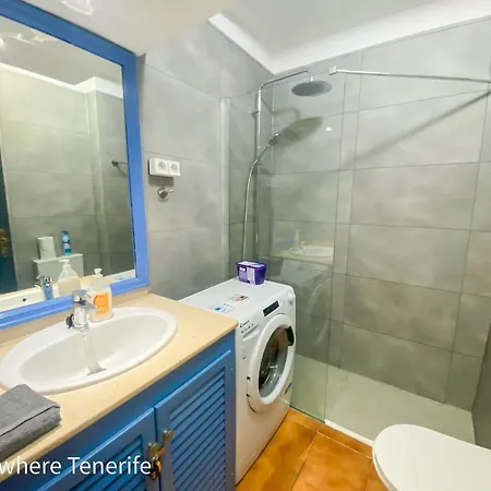 Apartamento Spacious With Private Garden In Tenerife South *