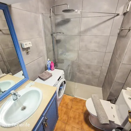 Apartmán Spacious With Private Garden In Tenerife South *