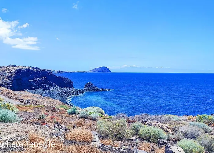 Spacious With Private Garden In Tenerife South Appartamento San Miguel de Abona