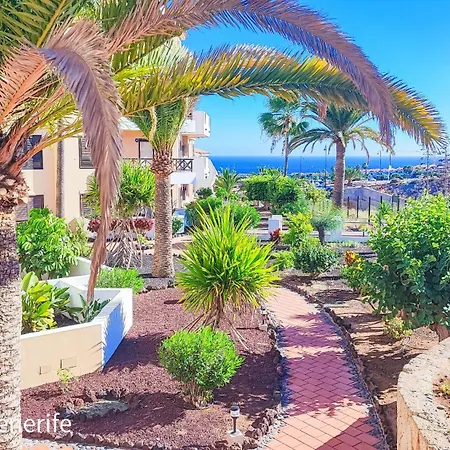 Spacious With Private Garden In Tenerife South 아파트 산미겔데아보나