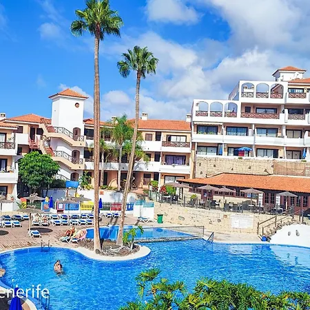 Spacious With Private Garden In Tenerife South